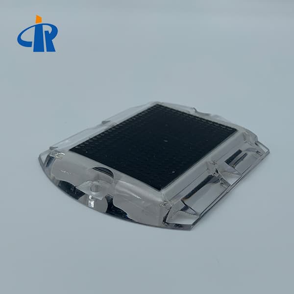 Synchronous Flashing Solar Stud Reflector Factory In UAE